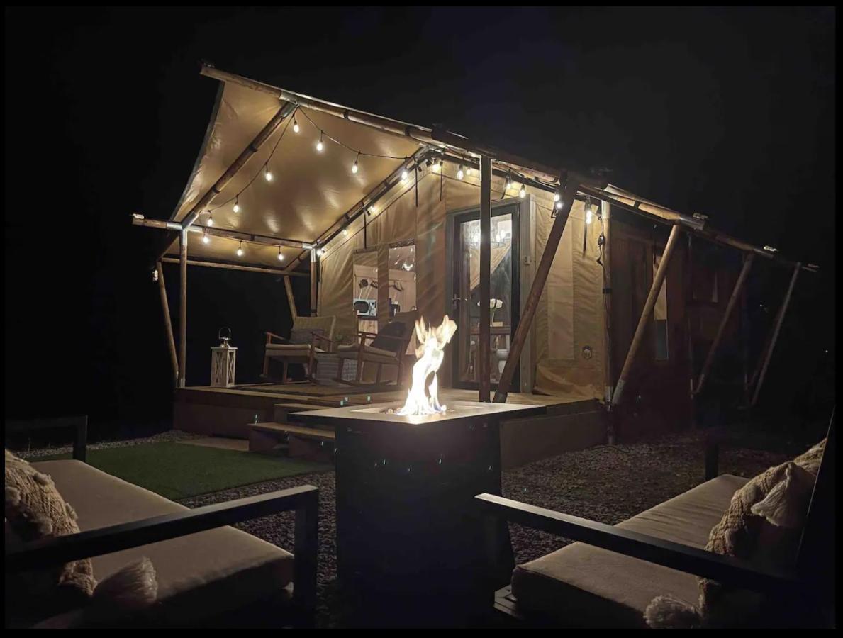 Hotel Firefly Season Glamping Sevierville Exterior foto